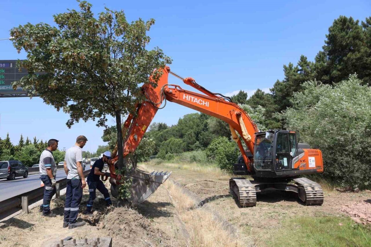 Kocaeli Büyükşehir Belediyesi, D130 Karayolu’ndaki trafiği rahatlatmak için Başiskele Kavşağı
