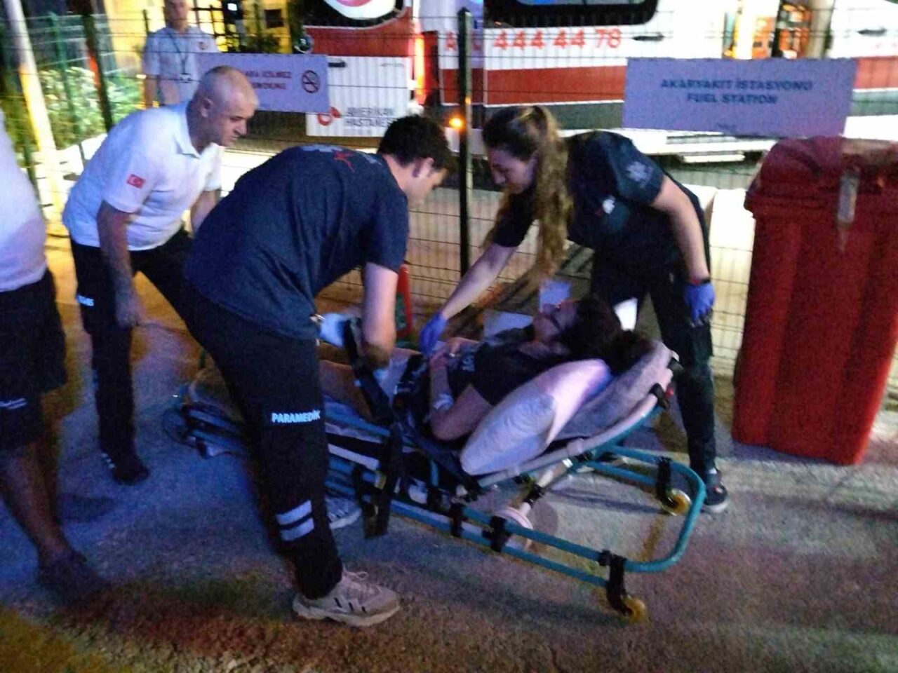 Bodrum'da bulunan "Resilient Lady" isimli kruvaziyer gemisi, A.B. adlı yolcunun